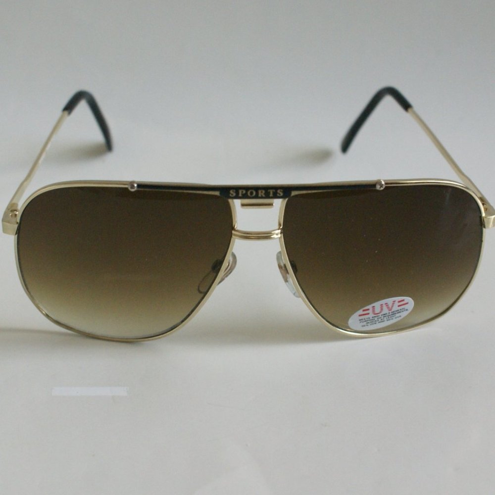 NWT TruVintage Classic"Sports"logo Navigator style gradient smoke lens Sunglass